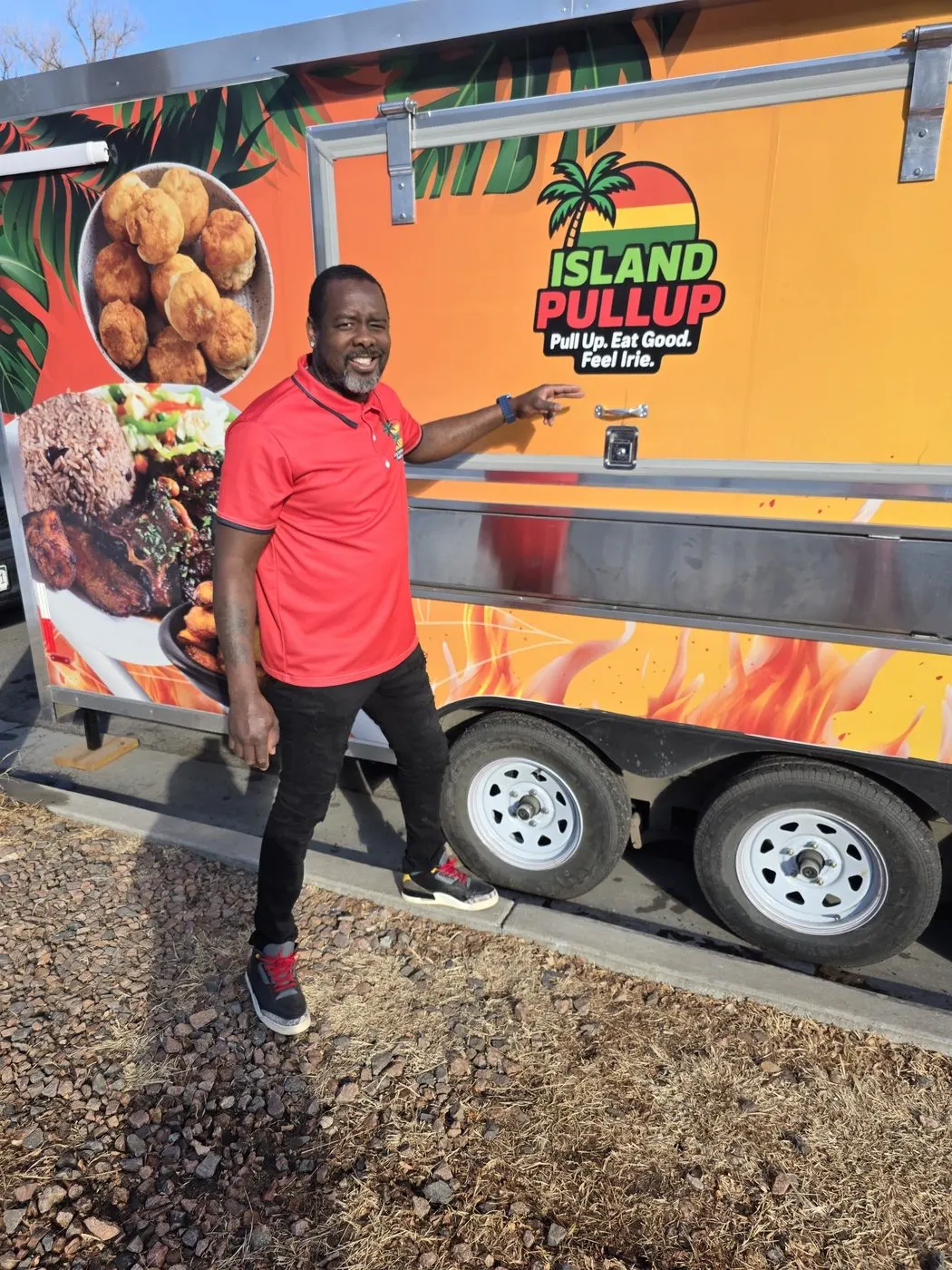 Kevin Buchanan beside the Island Pullup food truck